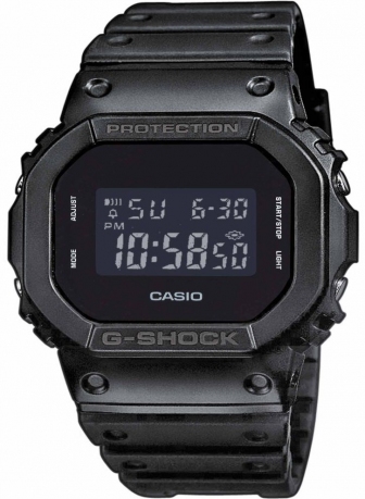 CASIO G-Shock Digital Multifunction 48mm Rubber Strap DW-5600BB-1ER